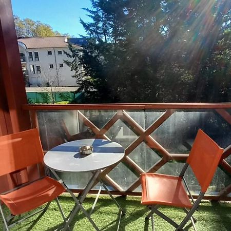 ポーLe Petit Park-Studio-Terrasse- Piscine-Wifi Fibreアパートメント エクステリア 写真