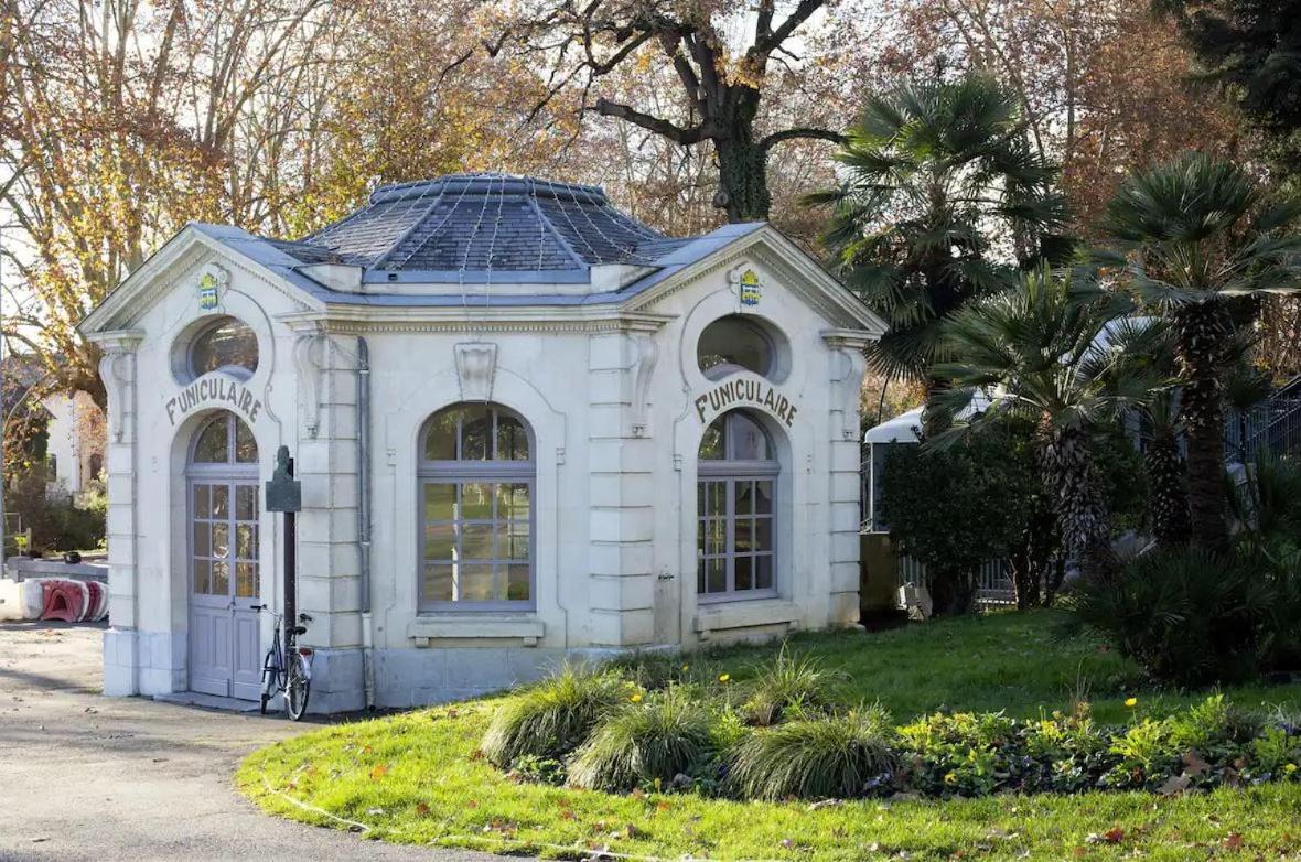 ポーLe Petit Park-Studio-Terrasse- Piscine-Wifi Fibreアパートメント エクステリア 写真