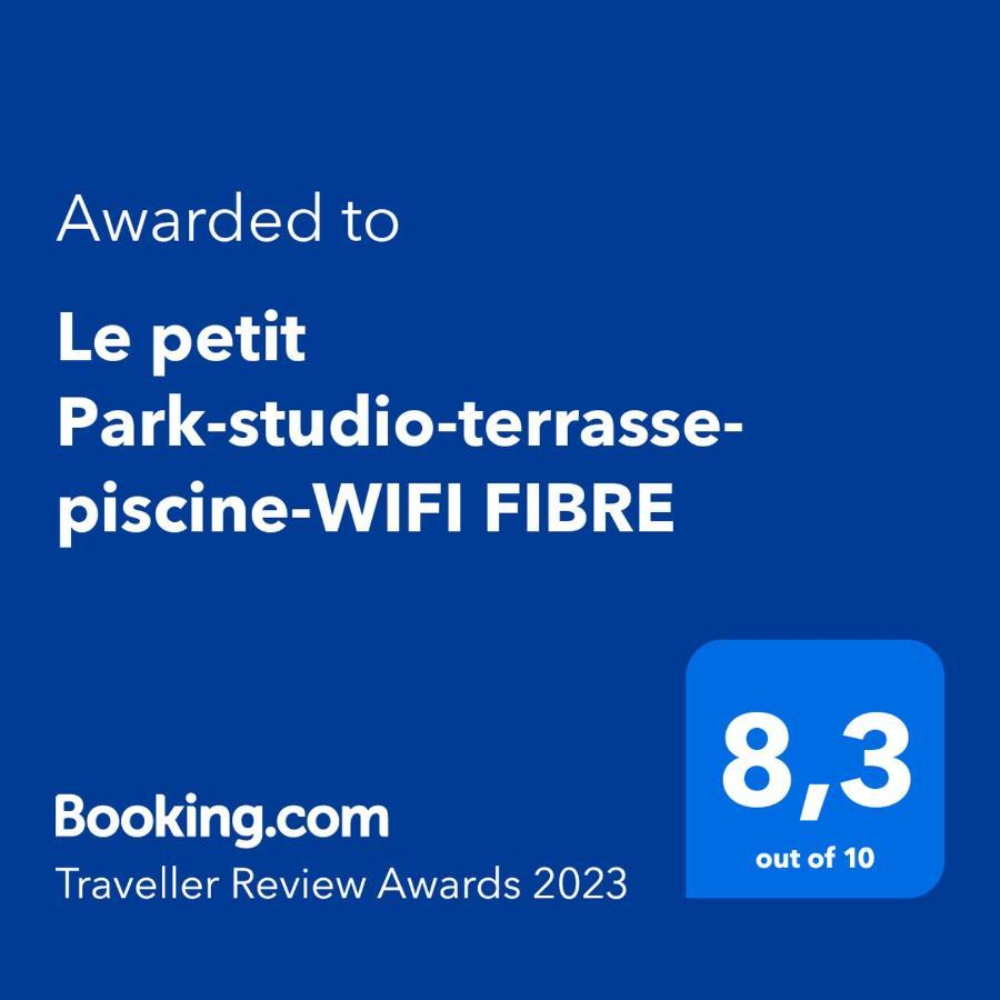 ポーLe Petit Park-Studio-Terrasse- Piscine-Wifi Fibreアパートメント エクステリア 写真